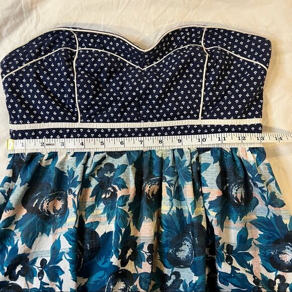 Kimchi Blue Strapless Mixed Print Dress size 2 - Picture 6 of 9